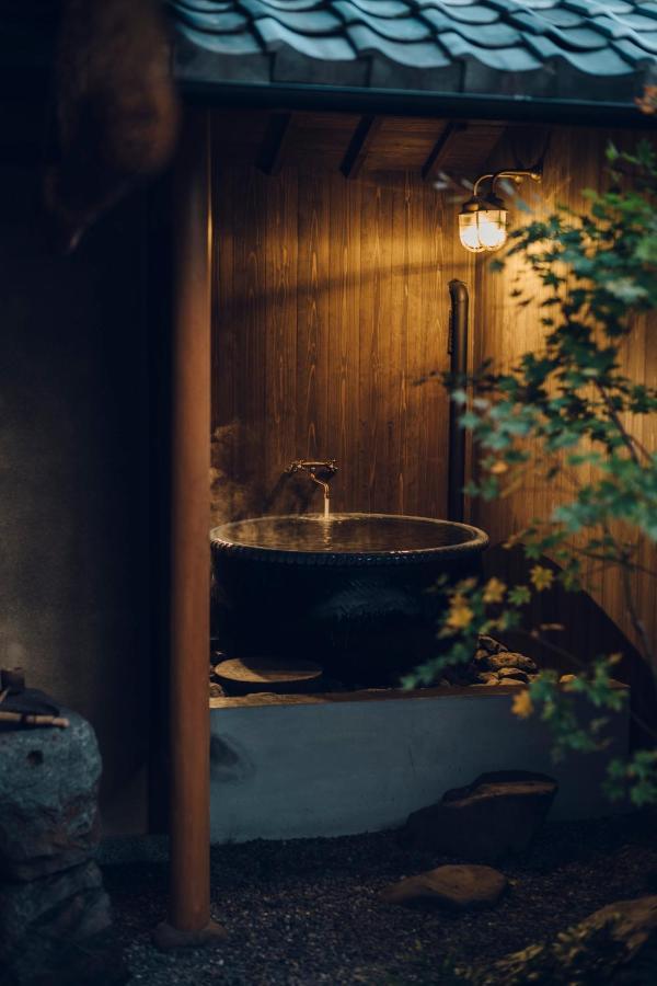 Tsukihi House